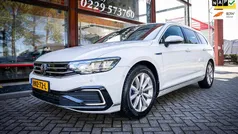 Wit Gebruikt 2022 VW Passat IQ Drive Stationwagen | € 25.950 (Eerlijke prijs)