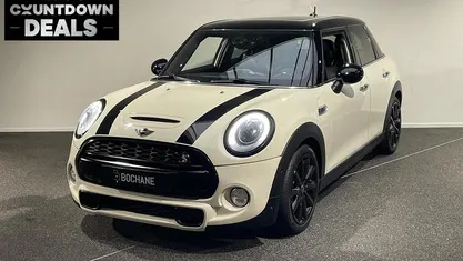 Wit Gebruikt 2015 Mini Cooper S Hatchback | € 16.245 (Eerlijke prijs)