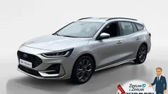 Grijs Gebruikt 2023 Ford Focus ST-Line Stationwagen | € 24.435 (Eerlijke prijs)
