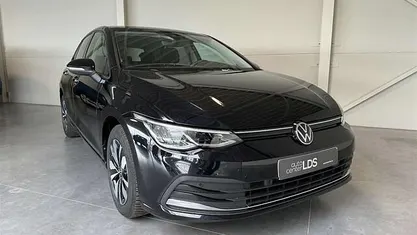 Gebruikt 2023 VW Golf Move Sedan | € 26.900 (Goede deal)