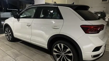 Occasion 2020 VW T-Roc R-line SUV | € 23.445 (Eerlijke prijs)