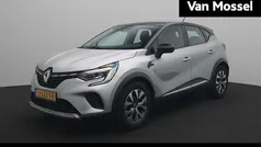Grijs Gebruikt 2020 Renault Captur Zen SUV | € 16.940 (Eerlijke prijs)