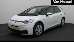 Wit Gebruikt 2023 VW ID.3 Pro Hatchback | € 23.900 (Goede deal)