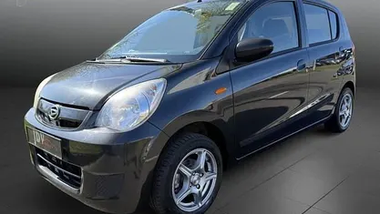 Zwart Occasion 2009 Daihatsu Cuore Hatchback | € 1.999 (Eerlijke prijs)