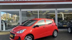 Rood Gebruikt 2019 Hyundai i10 Hatchback | € 8.950 (Goede deal)