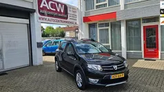 Zwart Gebruikt 2016 Dacia Sandero Lauréate Hatchback | € 6.900 (Goede deal)