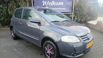 Occasion VW Fox Trendline 75 PK (55 kW) 2006 Grijs Hatchback