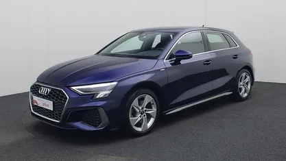 Blauw Occasion 2021 Audi A3 Sportback S-Line Hatchback | € 25.440 (Super prijs)