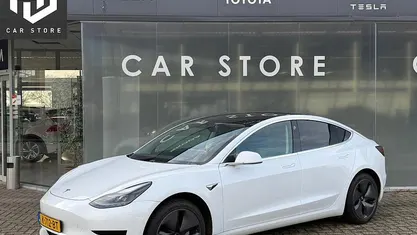 Occasion 2020 Tesla Model 3 Standard Range Sedan | € 14.995 (Eerlijke prijs)