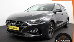 Grijs Gebruikt 2022 Hyundai i30 Essential Stationwagen | € 17.890 (Eerlijke prijs)