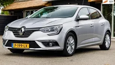 Gebruikt 2016 Renault Mégane III Zen Hatchback | € 10.222 (Eerlijke prijs)