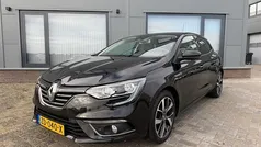 Gebruikt 2019 Renault Mégane IV Bose Edition Hatchback | € 14.450 (Eerlijke prijs)