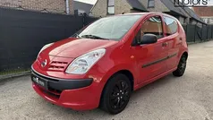 Rood Gebruikt 2012 Nissan Pixo Hatchback | € 2.950 (Eerlijke prijs)