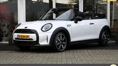 Wit Gebruikt 2023 Mini Cooper Cabriolet Cabriolet | € 32.845 (Eerlijke prijs)