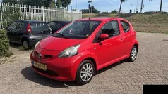 Gebruikt 2008 Toyota Aygo Sport Hatchback | € 2.350 (Eerlijke prijs)