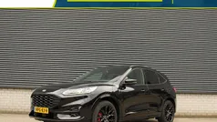 Zwart Gebruikt 2023 Ford Kuga ST-Line X SUV | € 28.935 (Eerlijke prijs)