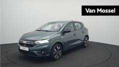 Groen Gebruikt 2024 Dacia Sandero Journey Hatchback | € 20.425 (Eerlijke prijs)