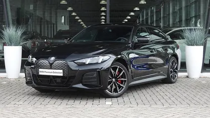 Gebruikt 2024 BMW i4 M Sport Sedan | € 44.850 (Eerlijke prijs)
