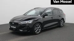 Gebruikt 2023 Ford Focus ST-Line Stationwagen | € 25.645 (Eerlijke prijs)