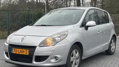Grijs Gebruikt 2010 Renault Scénic III Dynamique MPV | € 5.795 (Eerlijke prijs)