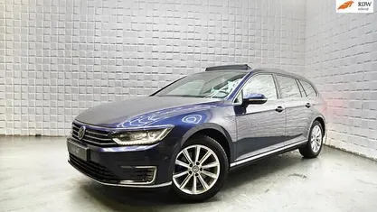 Occasion 2016 VW Passat GTE Stationwagen | € 16.749 (Eerlijke prijs)