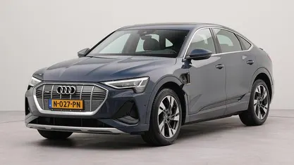 Occasion Audi e-tron Comfort 230 kW (313 PK) 2021 Blauw SUV