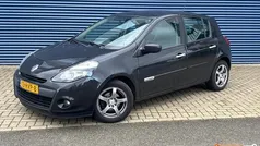 Gebruikt 2011 Renault Clio II Hatchback | € 2.500 (Eerlijke prijs)