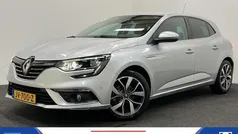 Grijs Gebruikt 2016 Renault Mégane III Bose Edition Hatchback | € 7.500 (Goede deal)