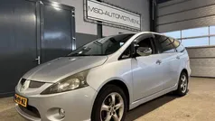 Grijs, metallic lak Gebruikt 2005 Mitsubishi Grandis Intense MPV | € 2.249 (Goede deal)