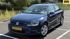 Blauw Gebruikt 2013 VW Jetta Highline Sedan | € 6.450 (Goede deal)