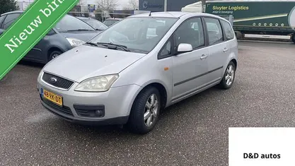 Gebruikt 2005 Ford C-MAX Ambiente MPV | € 899 (Eerlijke prijs)
