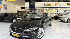 Gebruikt 2015 Jaguar XE Portfolio Sedan | € 17.150 (Eerlijke prijs)