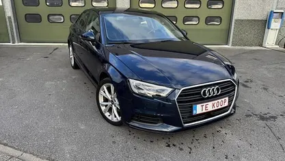 Blauw Gebruikt 2018 Audi A3 Sedan | € 12.900 (Super prijs)
