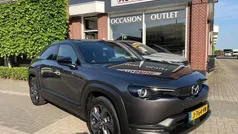 Gebruikt 2020 Mazda MX30 Edition SUV | € 13.850 (Eerlijke prijs)