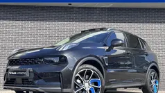 Zwart Gebruikt 2023 Lynk & Co 01 SUV | € 29.900 (Eerlijke prijs)