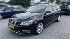 Zwart Gebruikt 2011 VW Passat Highline Stationwagen | € 4.700 (Goede deal)