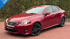 Rood Gebruikt 2013 Lexus IS250 Sport Line Sedan | € 19.950 (Eerlijke prijs)