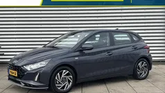 Grijs Gebruikt 2024 Hyundai i20 Comfort Hatchback | € 17.590 (Goede deal)