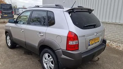 Gebruikt 2006 Hyundai Tucson Dynamiq SUV | € 2.750 (Eerlijke prijs)