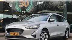 Grijs (metallic) Gebruikt 2021 Ford Focus Business Edition Stationwagen | € 13.750 (Goede deal)