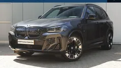 Sophistograu brillianteffect Gebruikt 2022 BMW iX3 Executive SUV | € 43.500 (Eerlijke prijs)