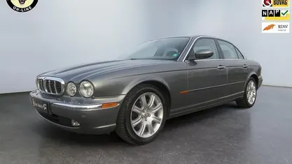Occasion Jaguar XJ Executive 298 PK (219 kW) 2004 Grijs Sedan