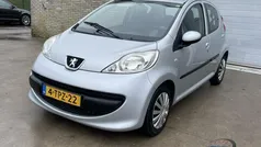 Grijs Gebruikt 2007 Peugeot 107 Hatchback | € 2.640 (Eerlijke prijs)