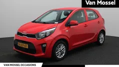 Rood Gebruikt 2022 Kia Picanto Hatchback | € 13.445 (Eerlijke prijs)
