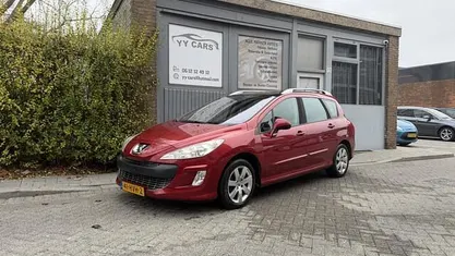 Rood Gebruikt 2009 Peugeot 308 SW S Stationwagen | € 1.499 (Eerlijke prijs)