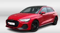 Rood Gebruikt 2025 Audi A3 Sportback e-tron Competition Hatchback | € 54.950 (Eerlijke prijs)