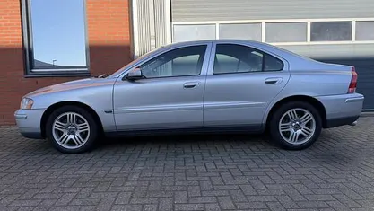 Occasion 2006 Volvo S60 Sedan | € 4.250 (Eerlijke prijs)