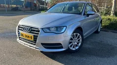 Grijs Gebruikt 2015 Audi A3 Sportback Attraction Hatchback | € 14.950 (Eerlijke prijs)