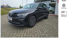 Gebruikt 2022 VW Tiguan Life SUV | € 39.205 (Goede deal)