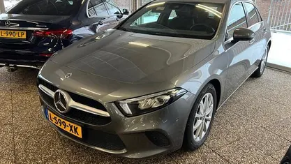 Grijs Occasion 2020 Mercedes A200 Progressive Stationwagen | € 24.950 (Super prijs)